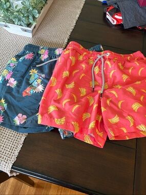 Banana Print & tropical print Swim Shorts